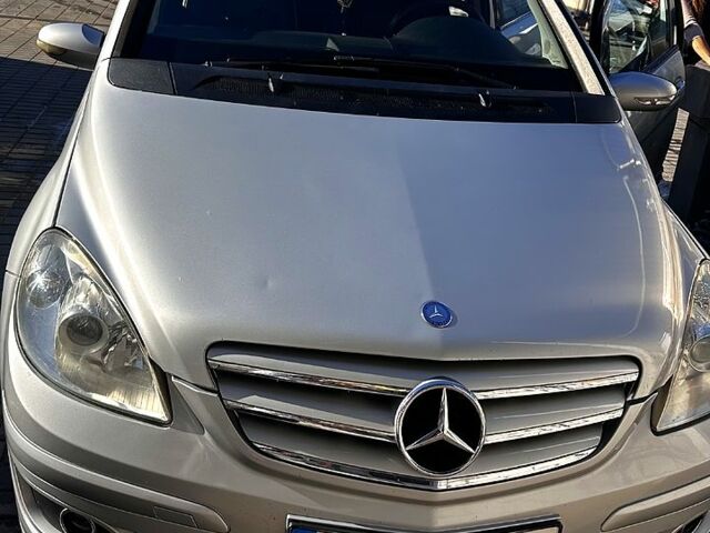 Сірий Мерседес Б-клас, об'ємом двигуна 2 л та пробігом 0 тис. км за 5500 $, фото 8 на Automoto.ua