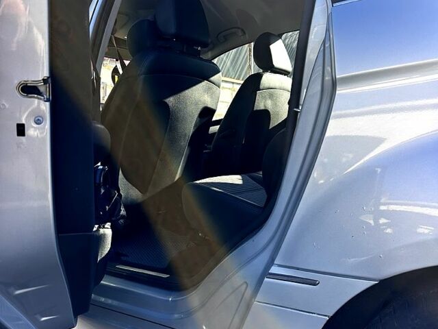 Сірий Мерседес Б-клас, об'ємом двигуна 2 л та пробігом 0 тис. км за 5500 $, фото 6 на Automoto.ua