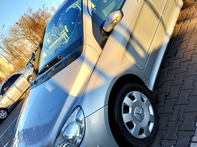 Серый Мерседес Б-класс, объемом двигателя 1.7 л и пробегом 231 тыс. км за 6500 $, фото 12 на Automoto.ua