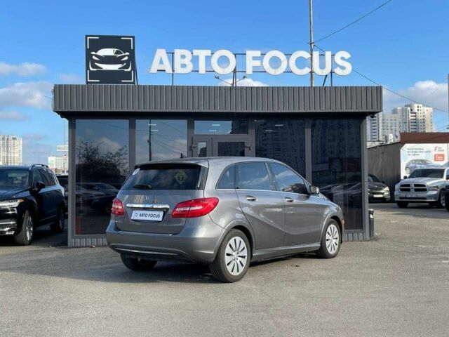 Серый Мерседес Б-класс, объемом двигателя 0 л и пробегом 59 тыс. км за 9490 $, фото 5 на Automoto.ua