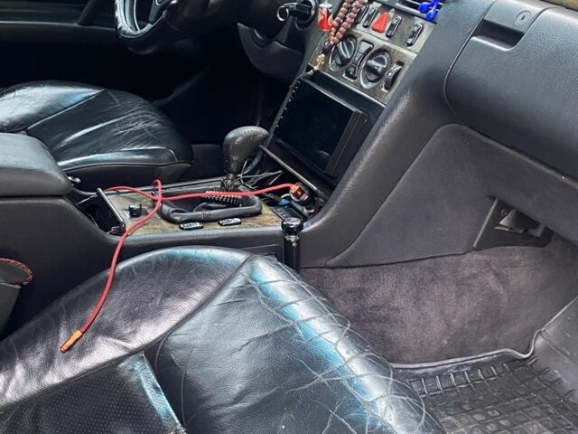 Серый Мерседес Б-класс, объемом двигателя 2 л и пробегом 450 тыс. км за 2799 $, фото 7 на Automoto.ua