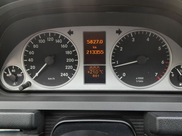 Серый Мерседес Б-класс, объемом двигателя 1.7 л и пробегом 213 тыс. км за 5200 $, фото 8 на Automoto.ua