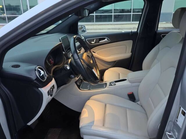 Серый Мерседес Б-класс, объемом двигателя 0 л и пробегом 58 тыс. км за 2700 $, фото 8 на Automoto.ua