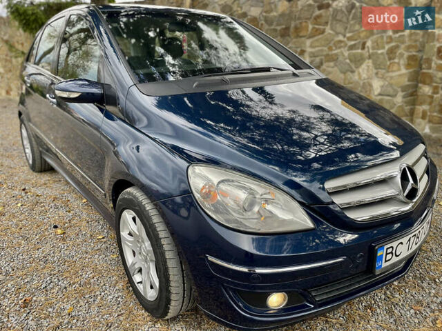 Синій Мерседес Б-клас, об'ємом двигуна 2 л та пробігом 235 тис. км за 7099 $, фото 10 на Automoto.ua