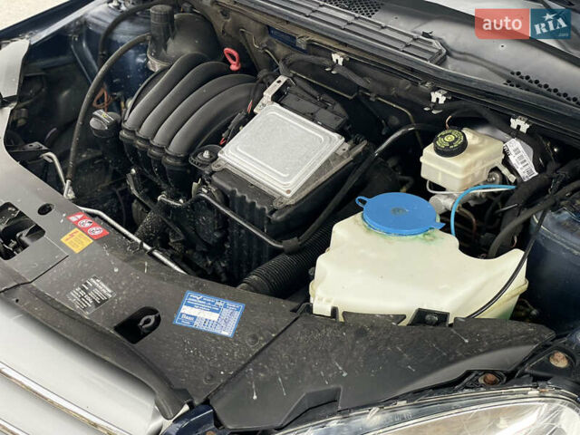 Синій Мерседес Б-клас, об'ємом двигуна 2 л та пробігом 235 тис. км за 7099 $, фото 40 на Automoto.ua