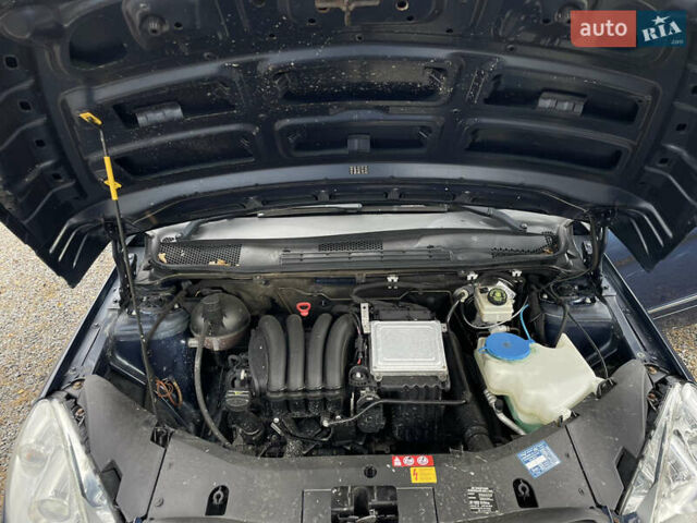 Синій Мерседес Б-клас, об'ємом двигуна 2 л та пробігом 235 тис. км за 7099 $, фото 38 на Automoto.ua