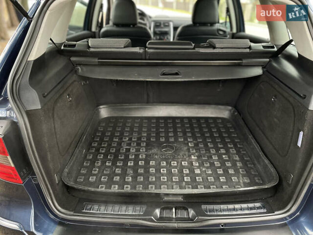 Синій Мерседес Б-клас, об'ємом двигуна 2 л та пробігом 235 тис. км за 7099 $, фото 34 на Automoto.ua