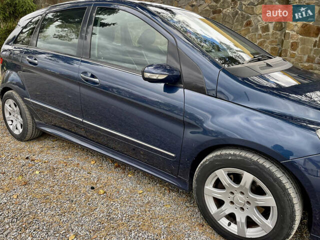 Синій Мерседес Б-клас, об'ємом двигуна 2 л та пробігом 235 тис. км за 7099 $, фото 11 на Automoto.ua