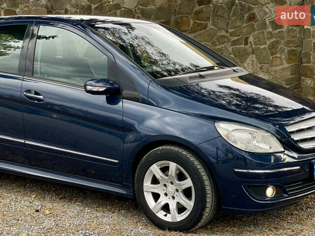 Синій Мерседес Б-клас, об'ємом двигуна 2 л та пробігом 235 тис. км за 6800 $, фото 1 на Automoto.ua