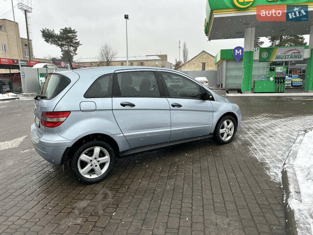 Синий Мерседес Б-класс, объемом двигателя 1.7 л и пробегом 210 тыс. км за 5950 $, фото 16 на Automoto.ua