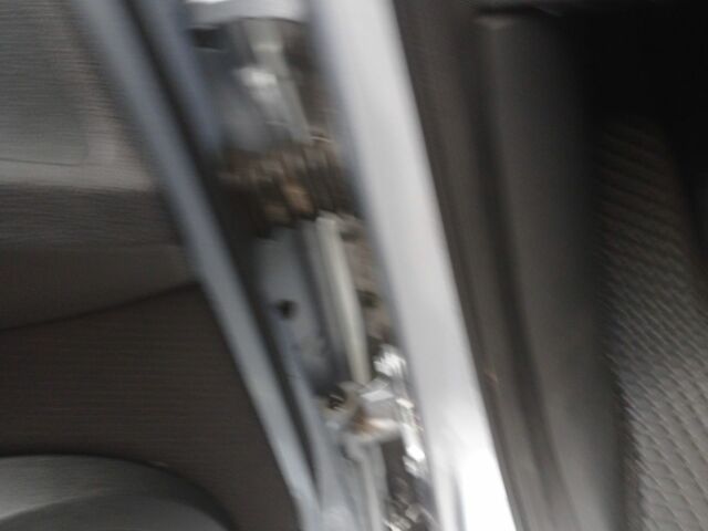 Синий Мерседес Б-класс, объемом двигателя 2 л и пробегом 275 тыс. км за 5400 $, фото 16 на Automoto.ua