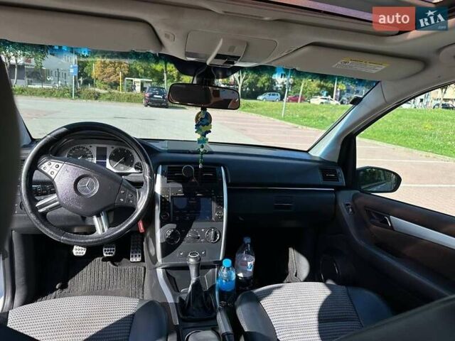 Синій Мерседес Б-клас, об'ємом двигуна 2 л та пробігом 243 тис. км за 5305 $, фото 3 на Automoto.ua