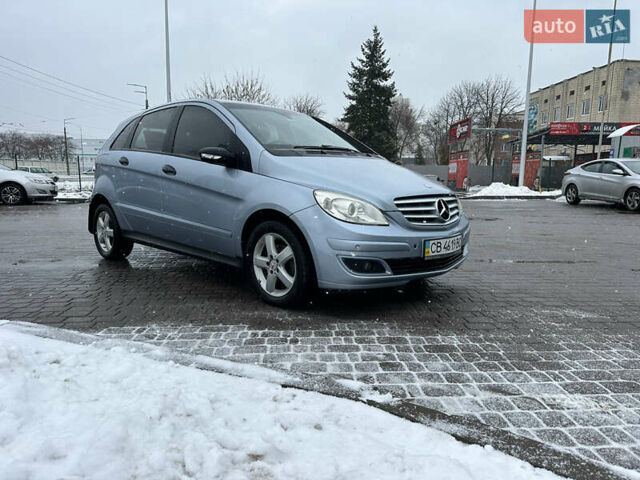 Синий Мерседес Б-класс, объемом двигателя 1.7 л и пробегом 210 тыс. км за 5950 $, фото 8 на Automoto.ua
