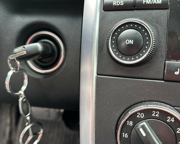 Синий Мерседес Б-класс, объемом двигателя 1.7 л и пробегом 210 тыс. км за 5950 $, фото 17 на Automoto.ua