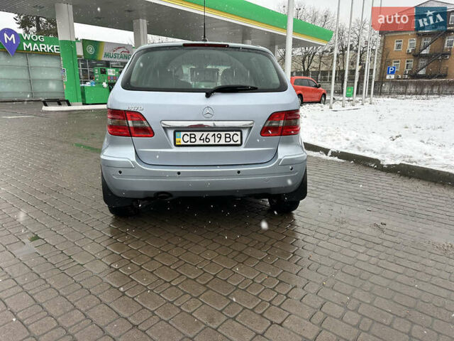 Синий Мерседес Б-класс, объемом двигателя 1.7 л и пробегом 210 тыс. км за 5950 $, фото 13 на Automoto.ua
