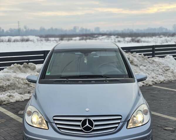 Синій Мерседес Б-клас, об'ємом двигуна 1.5 л та пробігом 214 тис. км за 5400 $, фото 1 на Automoto.ua