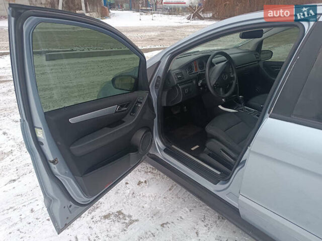 Синий Мерседес Б-класс, объемом двигателя 1.99 л и пробегом 289 тыс. км за 6550 $, фото 22 на Automoto.ua