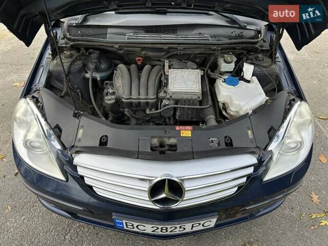 Синій Мерседес Б-клас, об'ємом двигуна 2 л та пробігом 227 тис. км за 7300 $, фото 2 на Automoto.ua