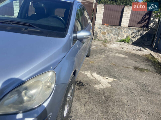 Синій Мерседес Б-клас, об'ємом двигуна 1.69 л та пробігом 173 тис. км за 6000 $, фото 14 на Automoto.ua