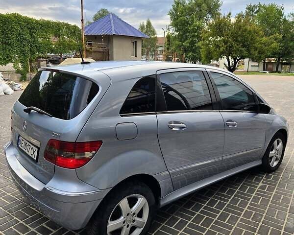 Синій Мерседес Б-клас, об'ємом двигуна 1.99 л та пробігом 247 тис. км за 5999 $, фото 21 на Automoto.ua