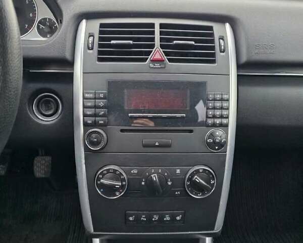 Синій Мерседес Б-клас, об'ємом двигуна 1.5 л та пробігом 214 тис. км за 5400 $, фото 10 на Automoto.ua