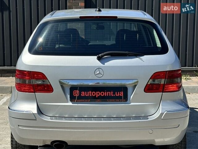 Синий Мерседес Б-класс, объемом двигателя 2 л и пробегом 257 тыс. км за 8100 $, фото 9 на Automoto.ua