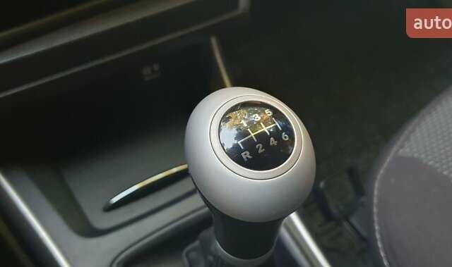 Синій Мерседес Б-клас, об'ємом двигуна 2 л та пробігом 218 тис. км за 6500 $, фото 12 на Automoto.ua