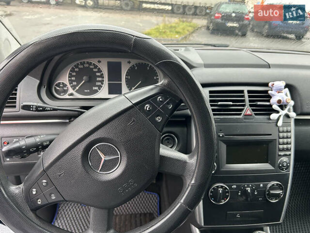 Синій Мерседес Б-клас, об'ємом двигуна 1.99 л та пробігом 285 тис. км за 6500 $, фото 18 на Automoto.ua