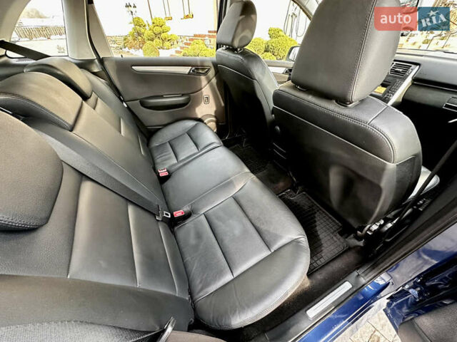 Синий Мерседес Б-класс, объемом двигателя 2 л и пробегом 230 тыс. км за 7500 $, фото 30 на Automoto.ua