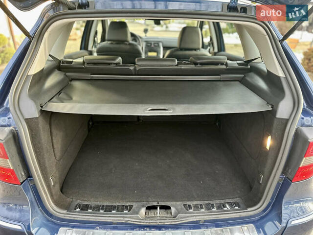 Синий Мерседес Б-класс, объемом двигателя 2 л и пробегом 230 тыс. км за 7500 $, фото 33 на Automoto.ua