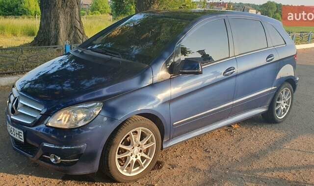 Синій Мерседес Б-клас, об'ємом двигуна 2 л та пробігом 218 тис. км за 6500 $, фото 2 на Automoto.ua