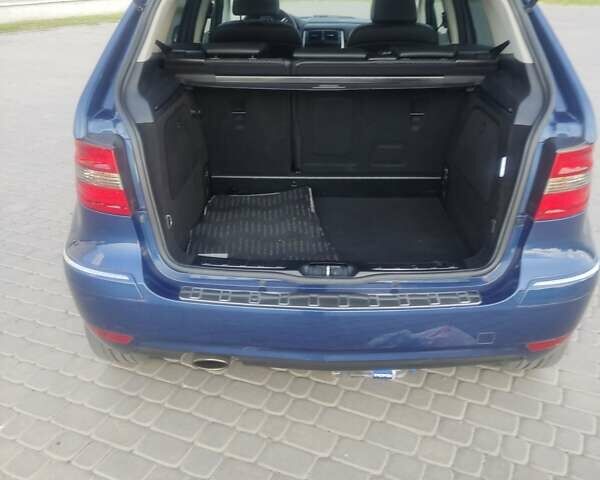 Синий Мерседес Б-класс, объемом двигателя 1.7 л и пробегом 141 тыс. км за 6999 $, фото 7 на Automoto.ua