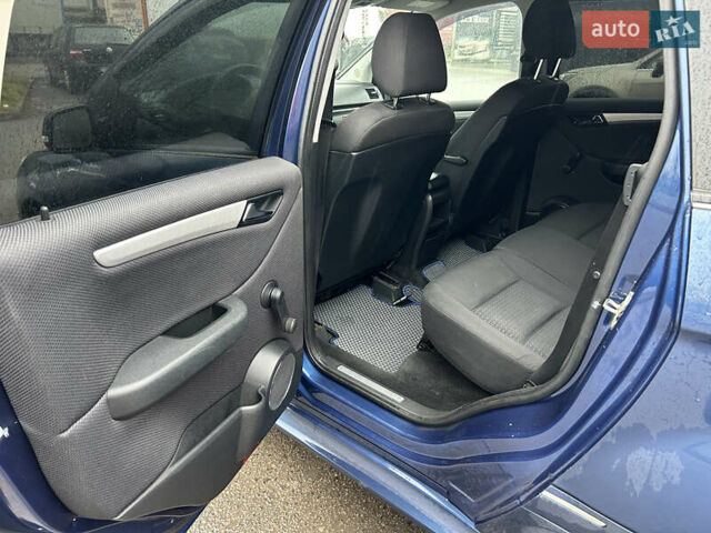 Синій Мерседес Б-клас, об'ємом двигуна 1.99 л та пробігом 285 тис. км за 6500 $, фото 15 на Automoto.ua