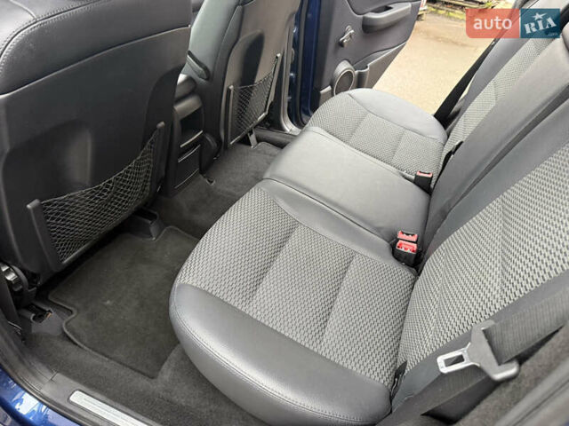 Синий Мерседес Б-класс, объемом двигателя 1.7 л и пробегом 240 тыс. км за 6750 $, фото 15 на Automoto.ua