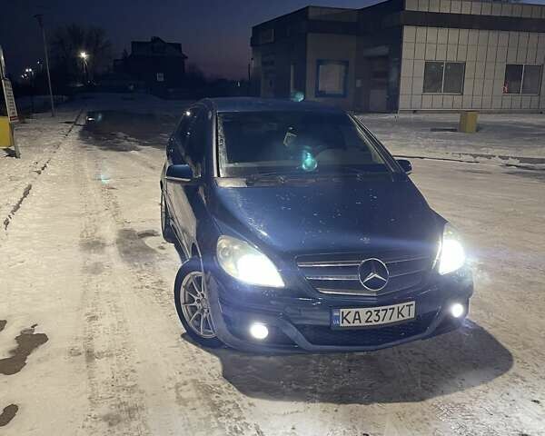 Синий Мерседес Б-класс, объемом двигателя 1.99 л и пробегом 320 тыс. км за 6599 $, фото 2 на Automoto.ua