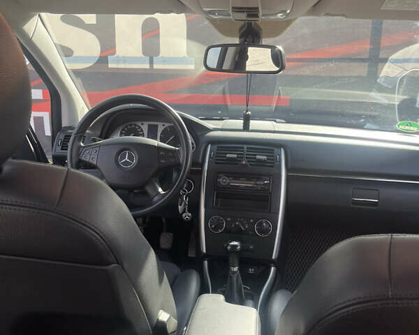 Синій Мерседес Б-клас, об'ємом двигуна 1.99 л та пробігом 182 тис. км за 9100 $, фото 14 на Automoto.ua