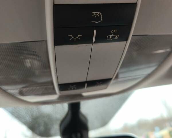 Синий Мерседес Б-класс, объемом двигателя 2 л и пробегом 328 тыс. км за 7800 $, фото 46 на Automoto.ua