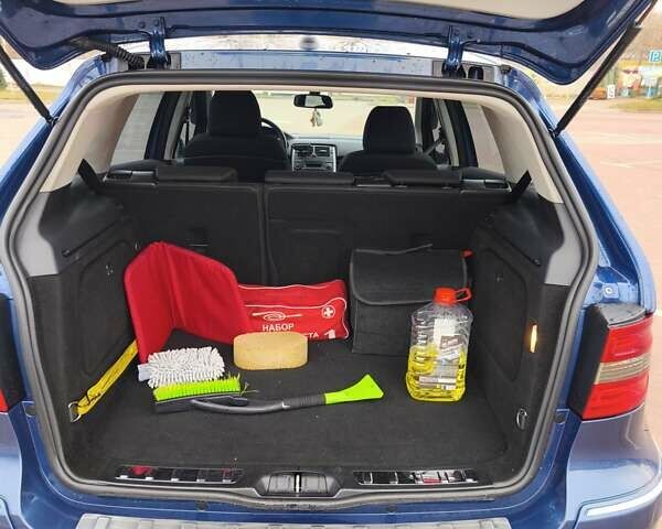 Синий Мерседес Б-класс, объемом двигателя 2 л и пробегом 328 тыс. км за 7800 $, фото 13 на Automoto.ua