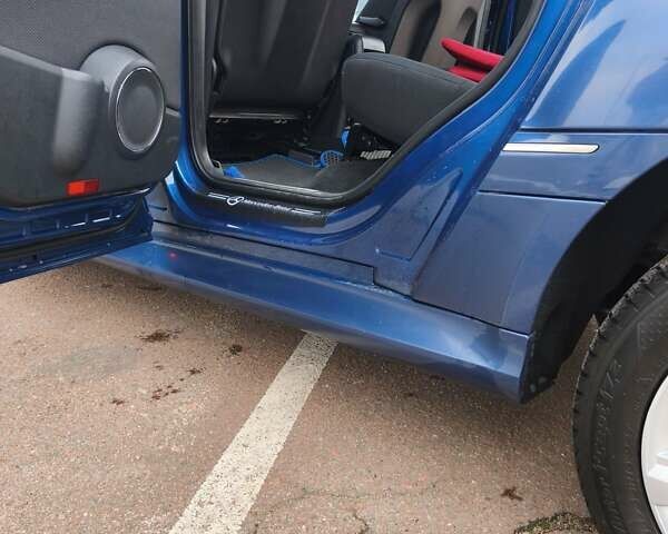 Синий Мерседес Б-класс, объемом двигателя 2 л и пробегом 328 тыс. км за 7800 $, фото 40 на Automoto.ua