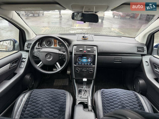 Синий Мерседес Б-класс, объемом двигателя 1.7 л и пробегом 92 тыс. км за 8600 $, фото 47 на Automoto.ua