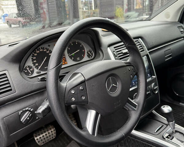 Синий Мерседес Б-класс, объемом двигателя 1.7 л и пробегом 92 тыс. км за 8600 $, фото 37 на Automoto.ua