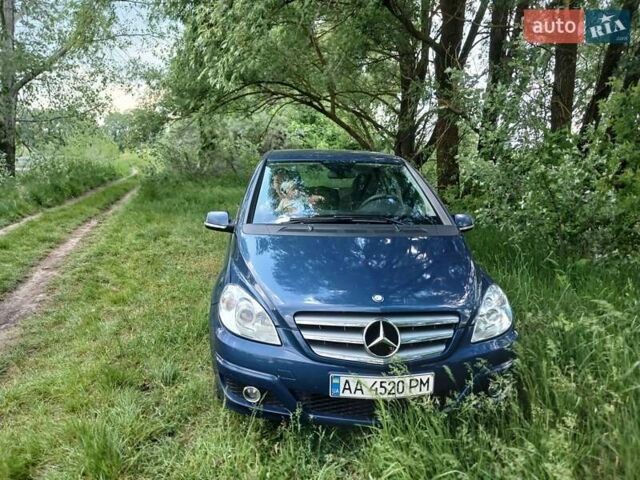 Синий Мерседес Б-класс, объемом двигателя 1.5 л и пробегом 249 тыс. км за 6200 $, фото 7 на Automoto.ua