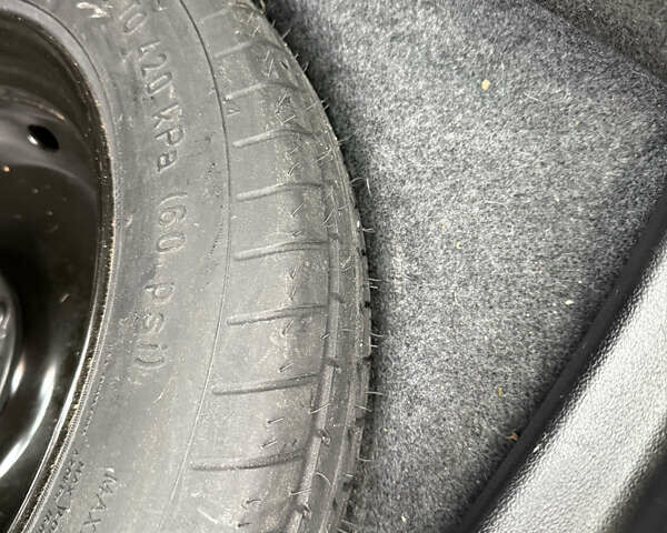 Синий Мерседес Б-класс, объемом двигателя 1.7 л и пробегом 92 тыс. км за 8600 $, фото 72 на Automoto.ua