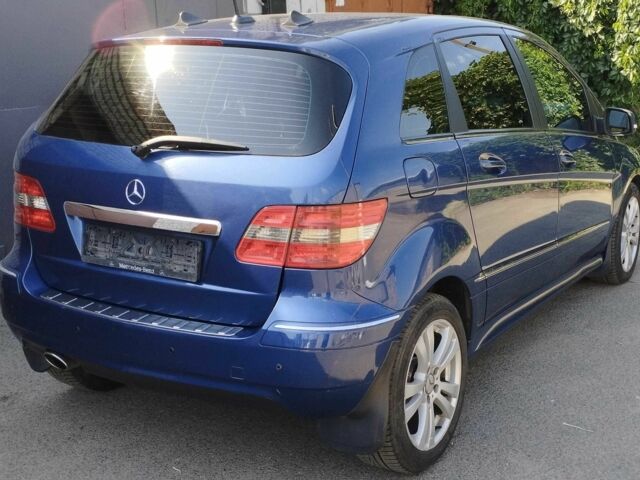 Синій Мерседес Б-клас, об'ємом двигуна 2 л та пробігом 280 тис. км за 6999 $, фото 4 на Automoto.ua