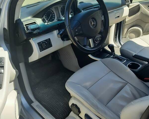 Синій Мерседес Б-клас, об'ємом двигуна 2 л та пробігом 295 тис. км за 8200 $, фото 7 на Automoto.ua