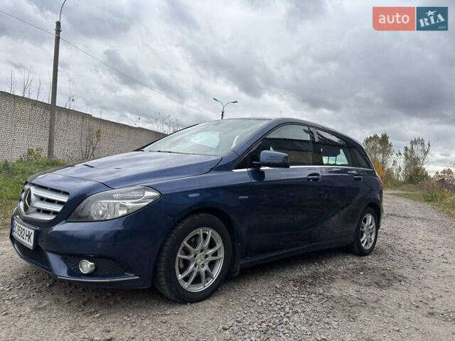 Синій Мерседес Б-клас, об'ємом двигуна 1.8 л та пробігом 173 тис. км за 8700 $, фото 3 на Automoto.ua