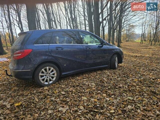 Синий Мерседес Б-класс, объемом двигателя 1.8 л и пробегом 284 тыс. км за 12499 $, фото 2 на Automoto.ua