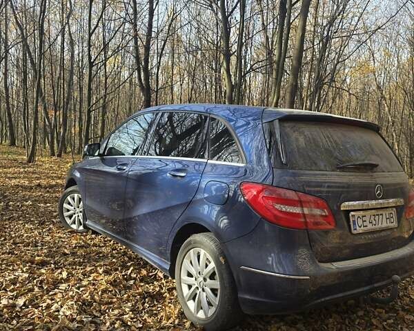 Синий Мерседес Б-класс, объемом двигателя 1.8 л и пробегом 284 тыс. км за 12499 $, фото 7 на Automoto.ua