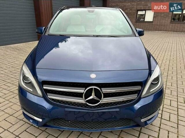Синий Мерседес Б-класс, объемом двигателя 1.8 л и пробегом 287 тыс. км за 10999 $, фото 7 на Automoto.ua