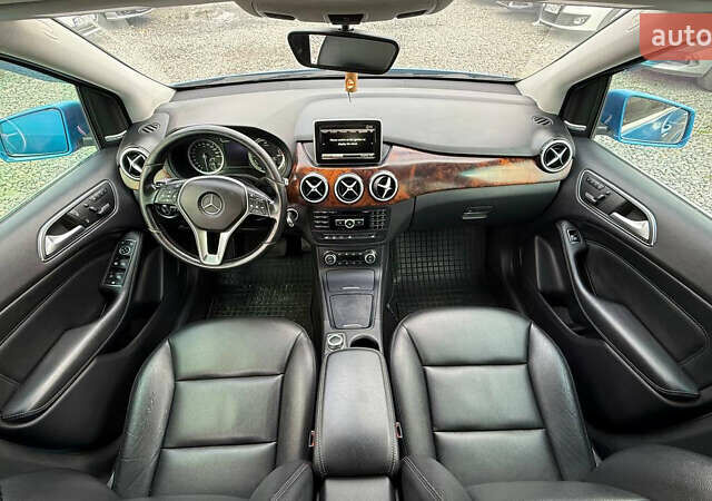 Синий Мерседес Б-класс, объемом двигателя 0 л и пробегом 116 тыс. км за 9300 $, фото 18 на Automoto.ua